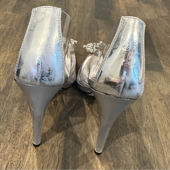 Good American Cinderella Pumps New without Box - Picture 6 of 6